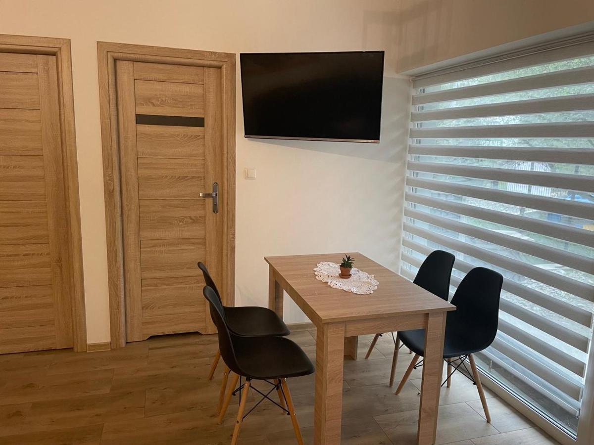 Aleksandra Apartment *